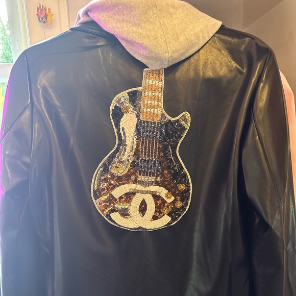 Meet your Posher, Loren From Rockin Hot Originals - Picture 3 of 17